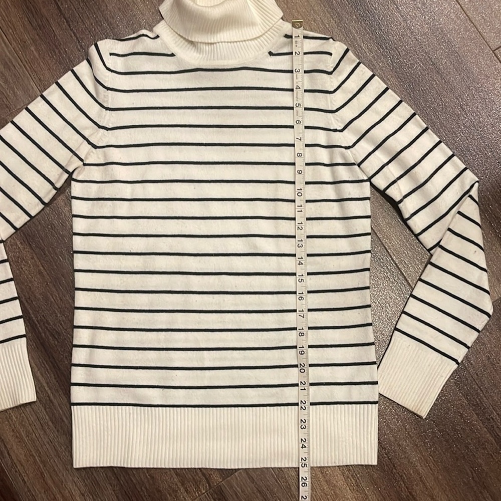 French Connection Sweater - Picture 2 of 6
